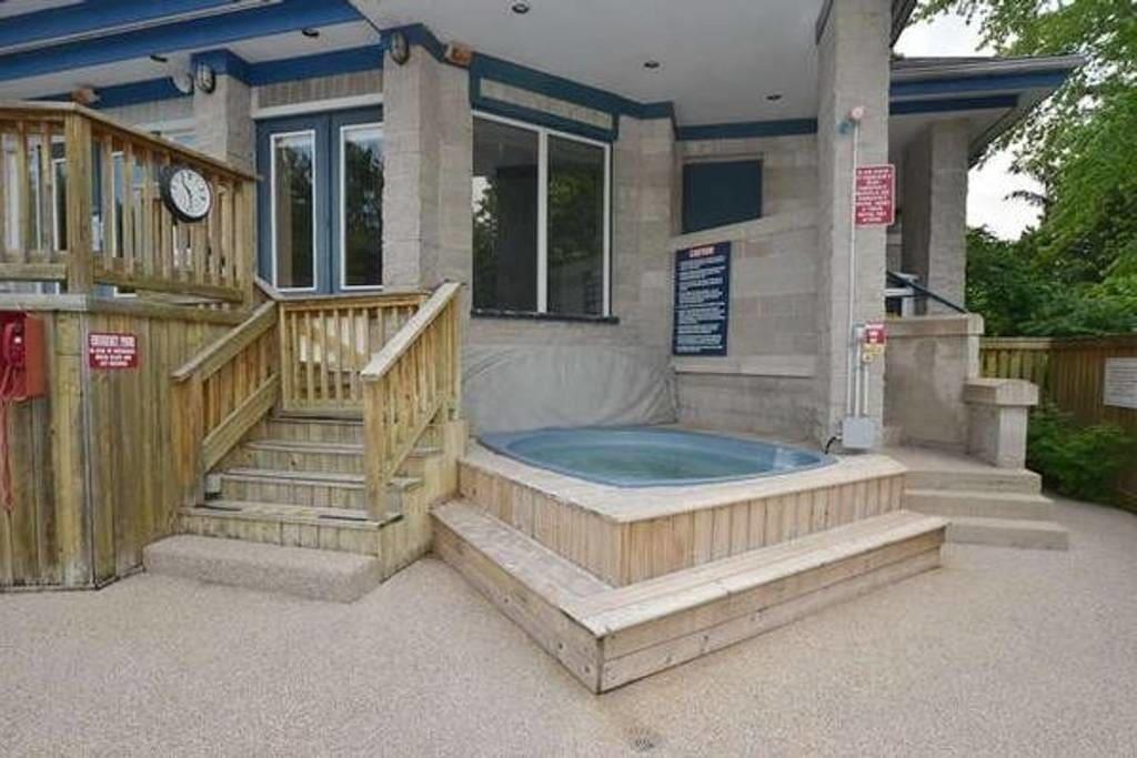 Blue Mountain Suites Blue Mountains Exterior photo