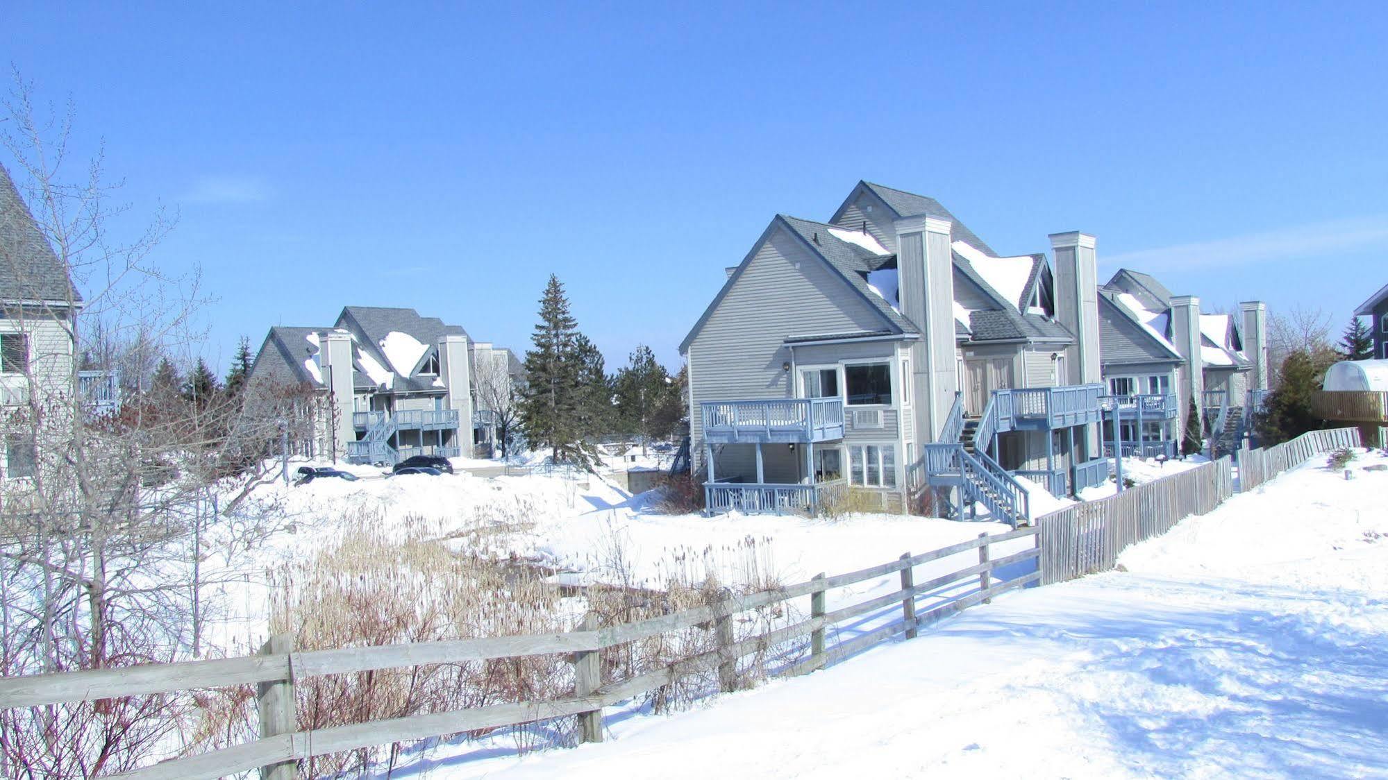 Blue Mountain Suites Blue Mountains Exterior photo
